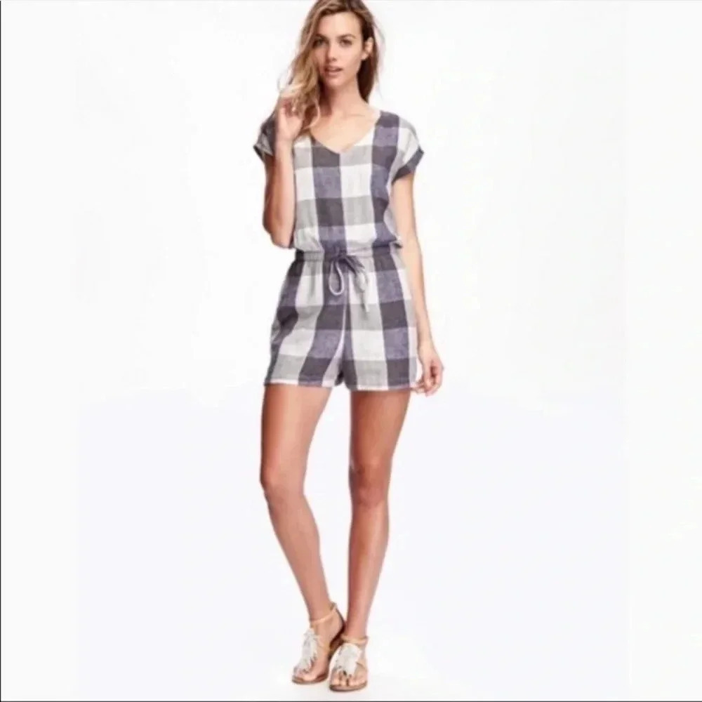 Old navy checkered plaid drawstring romper